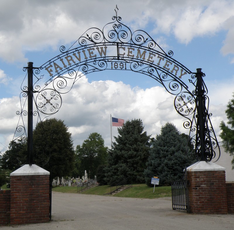 New Albany, IN: New Albany Fairview Cementery