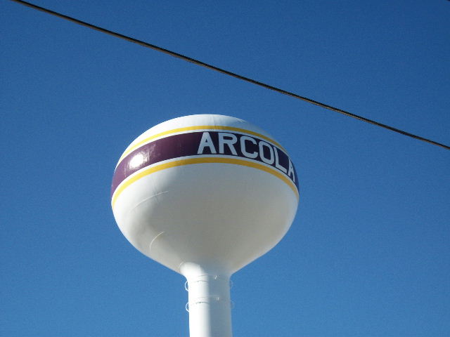 Arcola, IL: Arcola, Water Tower-seen all over town