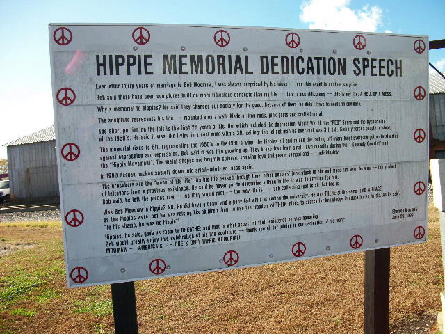 Arcola, IL: Hippie Memorial (other)