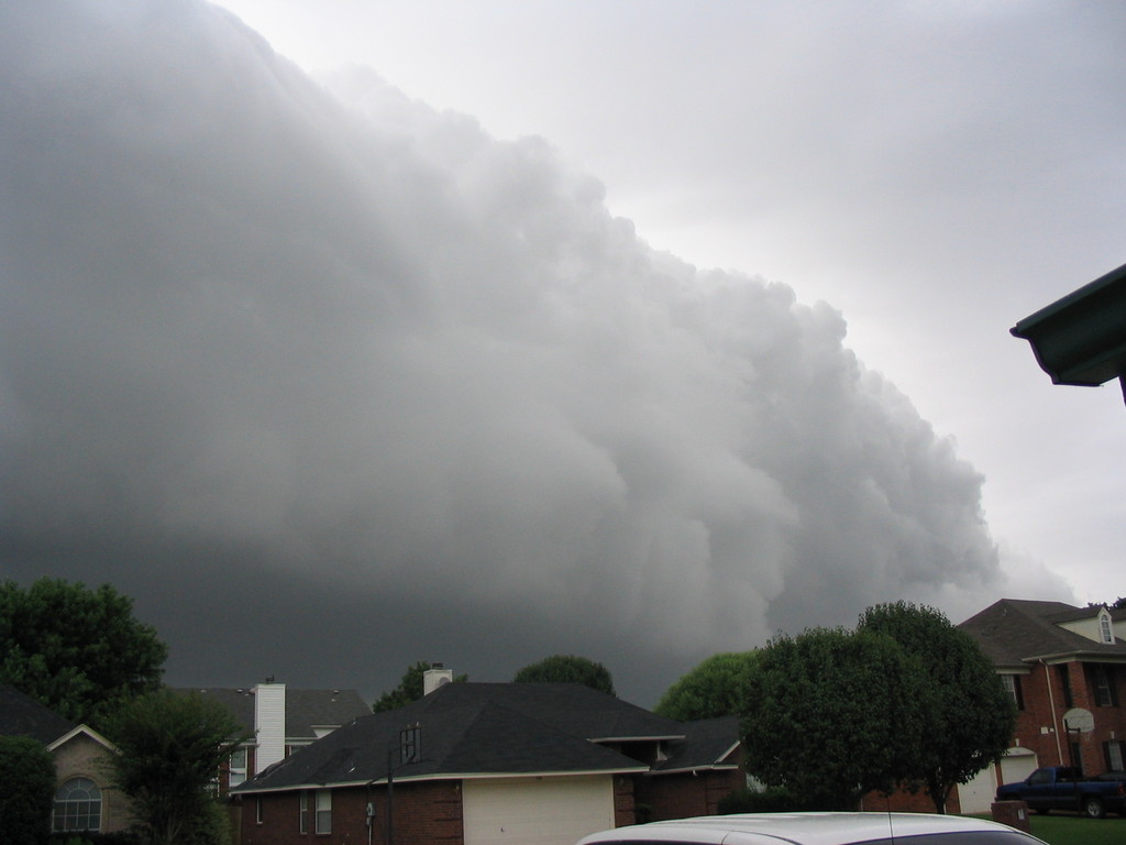 Hurst, TX: Storm cloud approaching