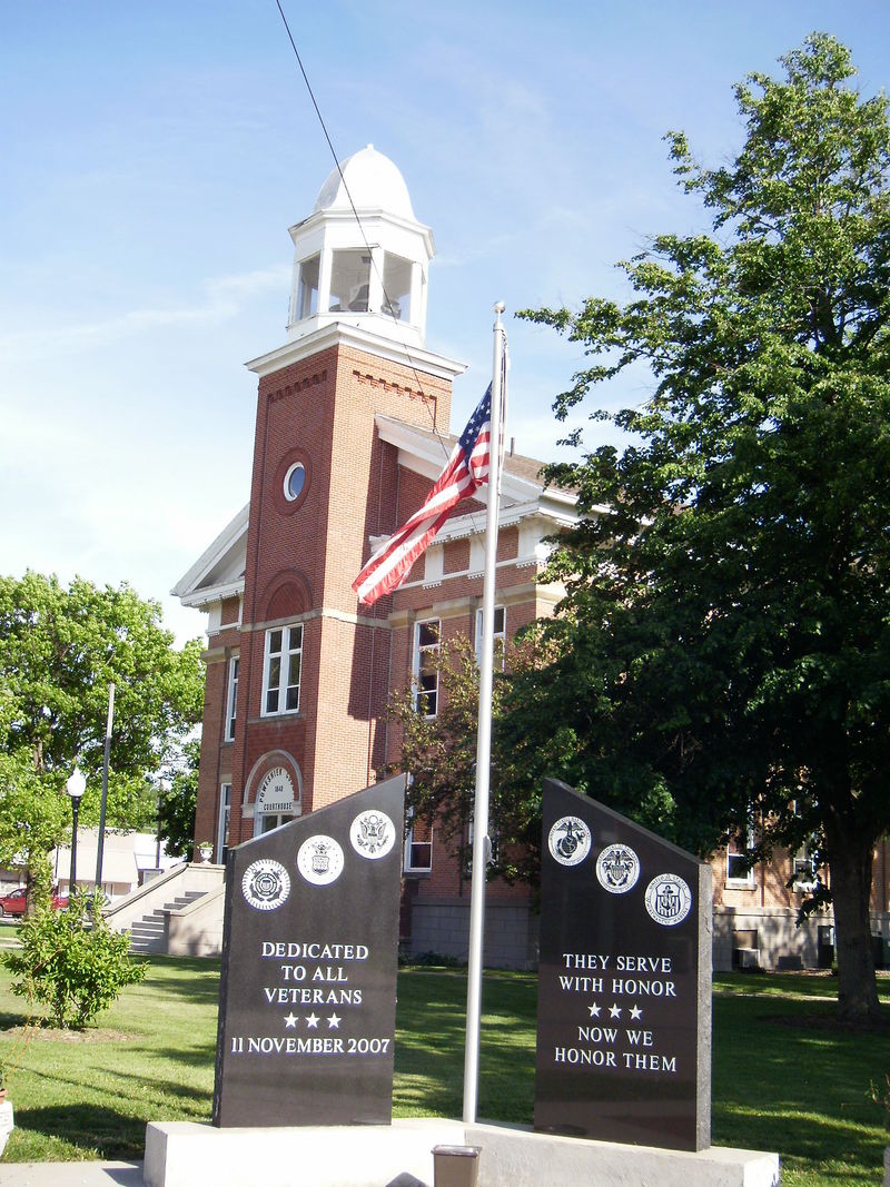 Montezuma, IA: Poweshik County Court House, Montezuma