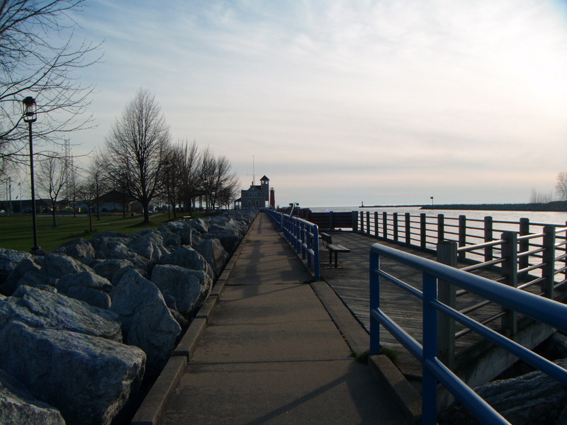 Muskegon, MI: Muskegon Channel between Lake Michigan and Muskegon Lake