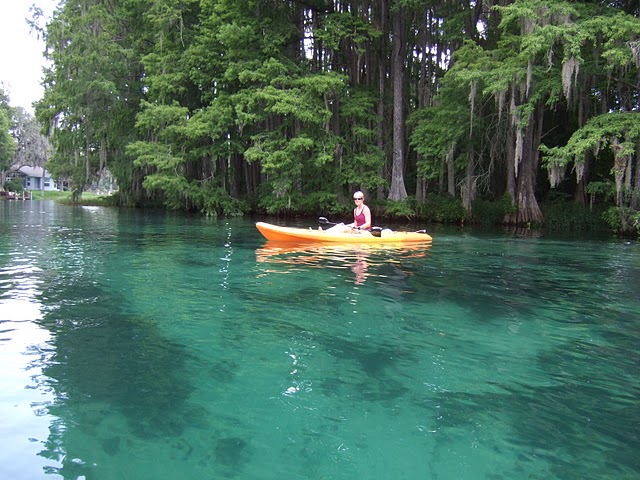 Dunnellon, FL: Kayaking the Rainbow River, in Dunnellon, Fl, from from a great vacation rental home at http://www.7florida.com