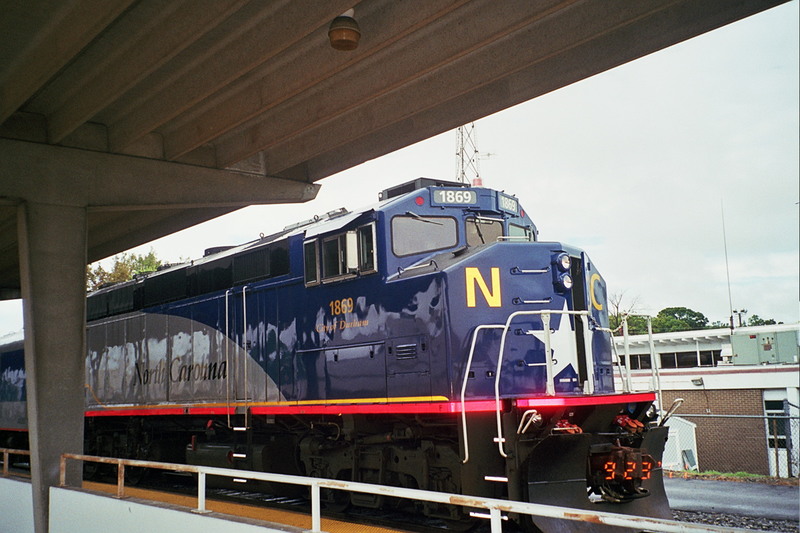 Charlotte, NC Amtrak train 74, the midday Piedmont, ready to depart