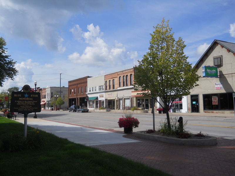 Pinckney, MI: Taken from the Town square on Main St in Pinckney, MI