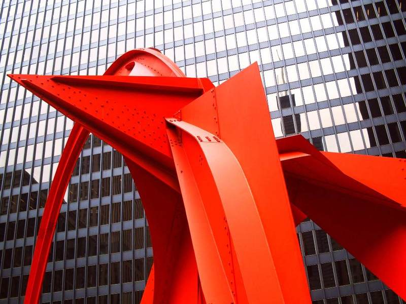 Chicago, IL: red calder sculpture