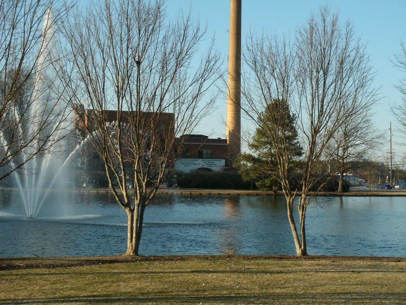 Rocky Mount, NC: Power Plant Center at City Lake