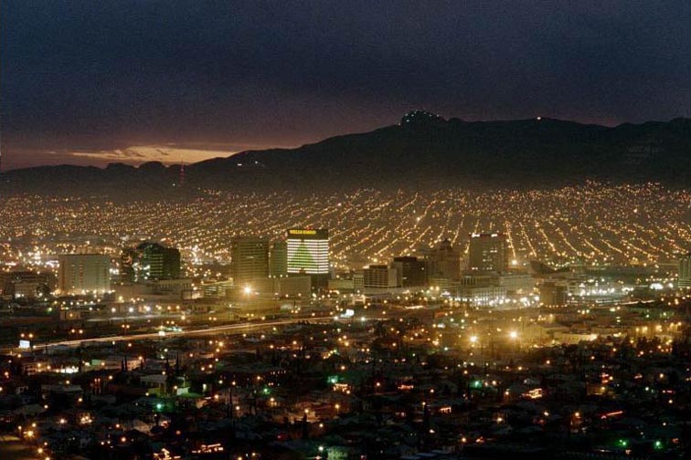 El Paso, TX: Beautiful El Paso, Texas at night