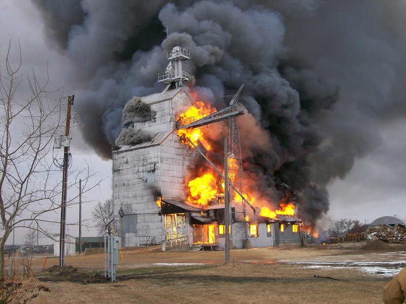 Cleveland, MN: Peoples Elevator Controled Burn CF&R