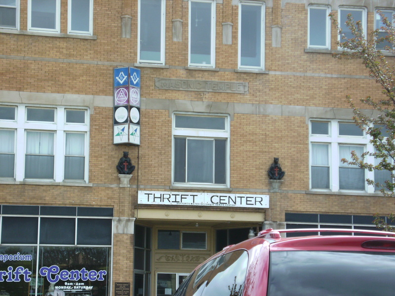 Sterling, IL: Masonic Temple