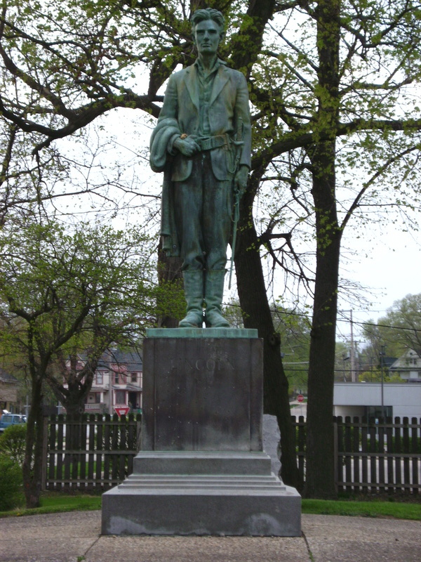 Dixon, IL: Lincoln Statue