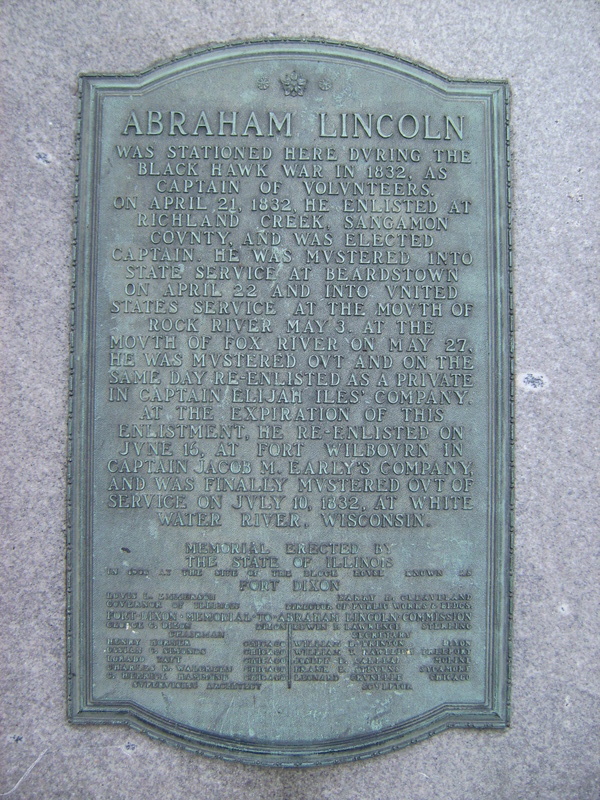 Dixon, IL: Lincoln Statue