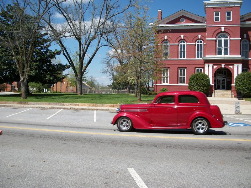 Zebulon, GA: Pike County Courthouse with a Gangsta Hot Rod