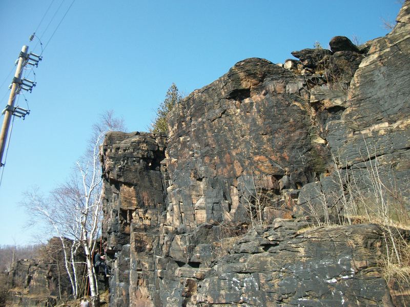 Little Falls, NY: Climbing Rocks