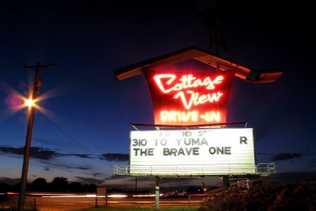 Cottage Grove, MN: This is the Cottage Grove Drive in Sign.