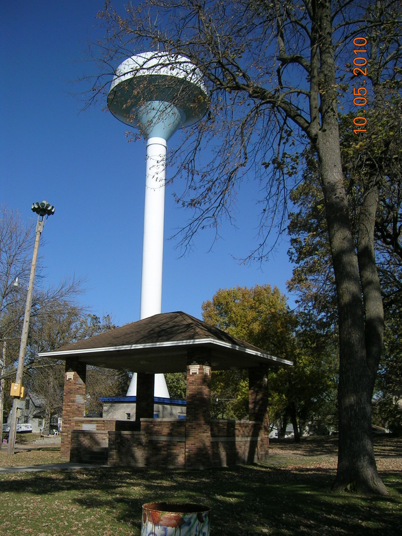 Brownton, MN: Brownton Water Tower