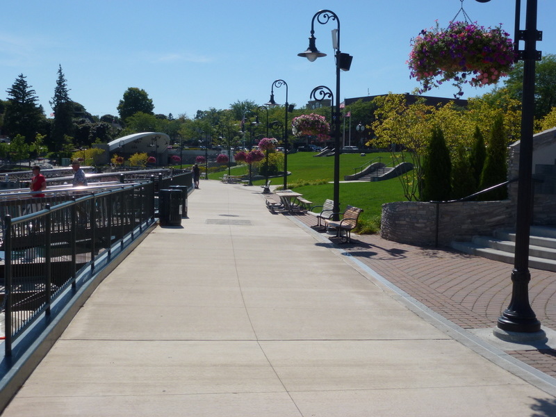 Charlevoix, MI: The Water Front