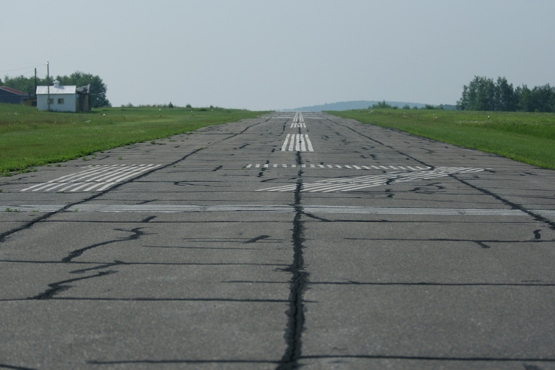 Stambaugh, MI: Stambaugh Airport Runway 17