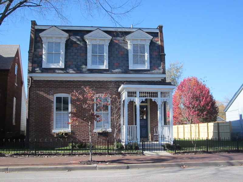 St. Charles, MO: Historic L"auberge St. Charles Guest House- 1411 N. 2nd St., St. Charles, MO