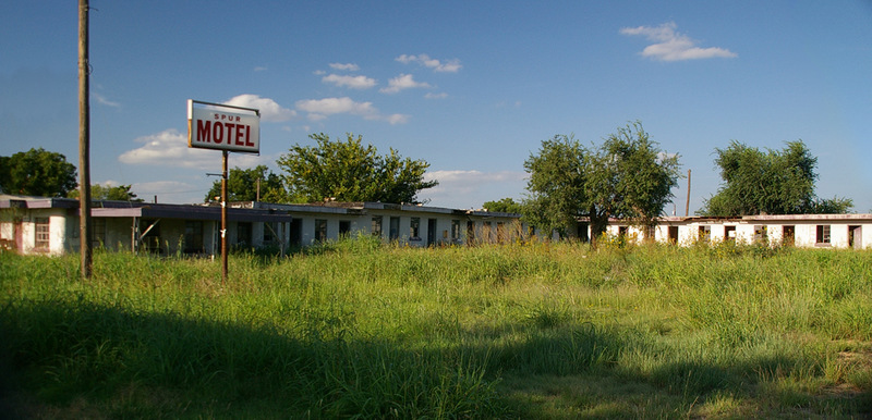 Spur, TX: GHOST MOTEL along Highway 70 on the south edge of town