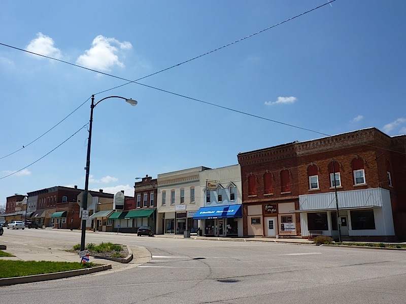 Sheffield, IL photo, picture, image (Illinois) at