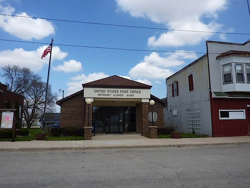 Neponset, IL: Post Office