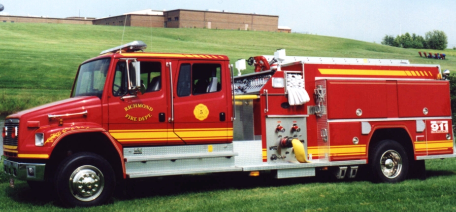 Richmond, MO: Richmond Fire Department pumper