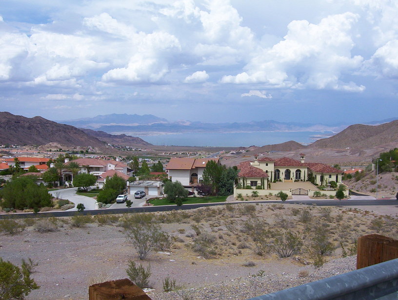 Boulder City, NV: Homes located on Lake Mead