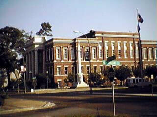 Hattiesburg, MS: Forrest County Court House