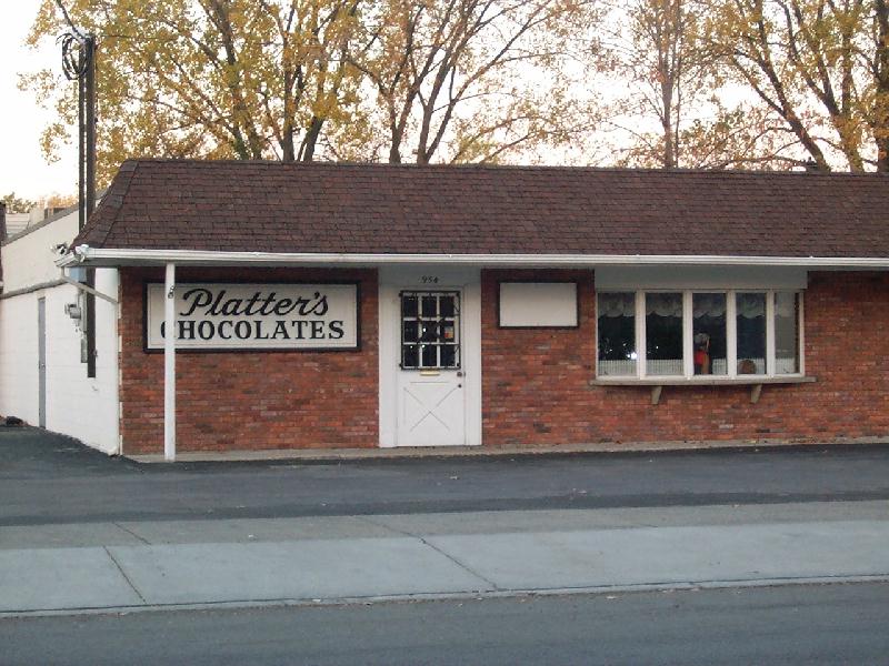 North Tonawanda, NY: Platters - sellers of Orange Chocolate - first located in basement of home.