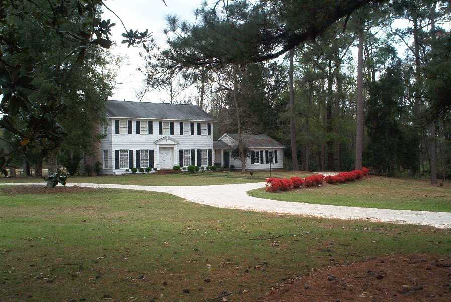 Century, FL: The Briggs home on Jefferson Avenue