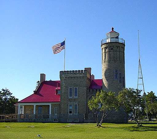 Mackinaw City, MI: Old Mackinaw Point Lighthouse north shores of Mackinaw City
