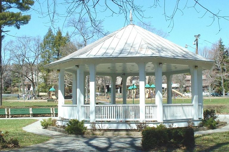 Palmerton, PA: Bandstand in the Borough Park