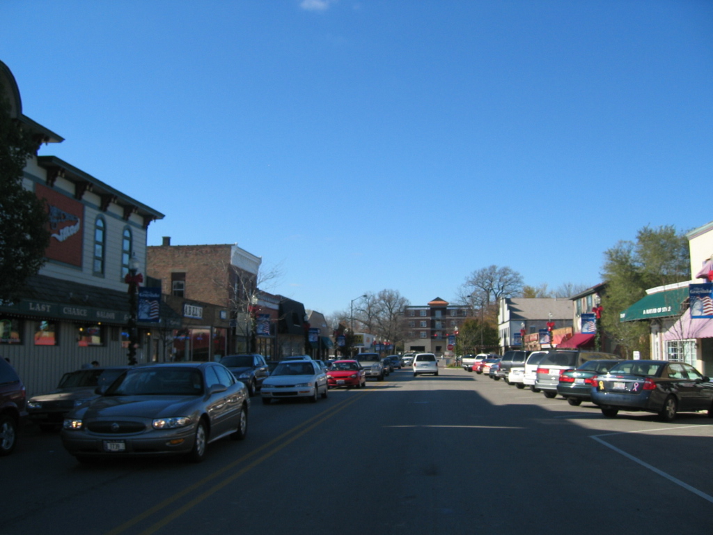 Grayslake, IL: Center Street - Downtown Grayslake, looking west