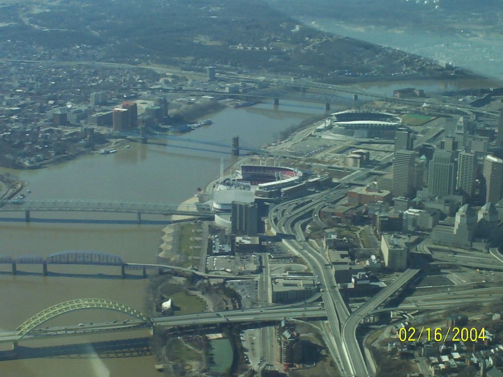 Cincinnati, OH: Downtown Cincinnati Feb 2004