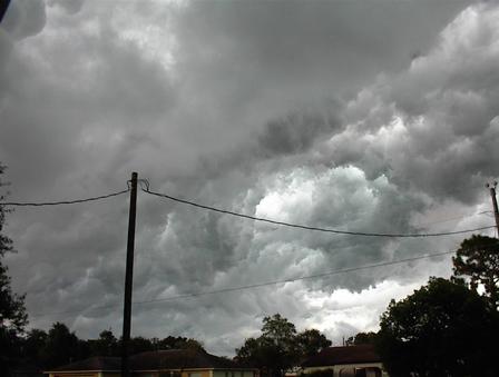 Spring Hill, FL: Angry Sky in Sept