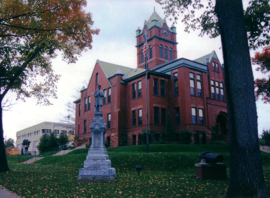 Traverse City, MI: The County Courthouse