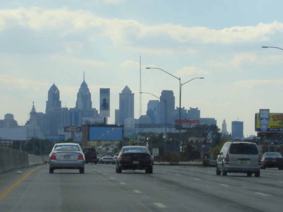 Philadelphia, PA: downtown from highway
