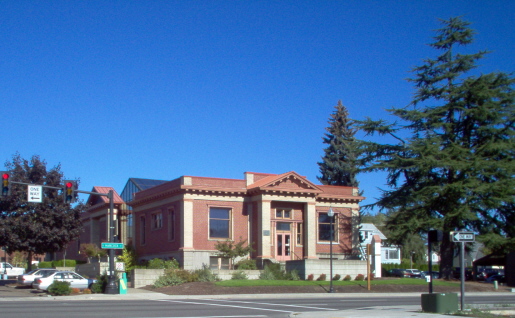 Newberg, OR : Newberg Public Library photo, picture, image (Oregon) at ...