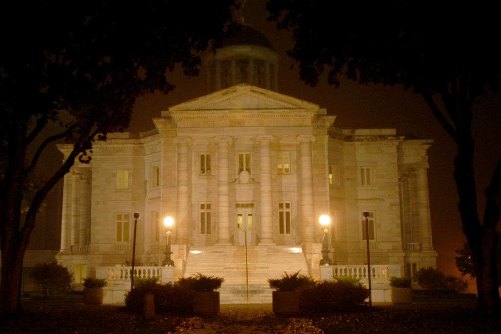 Somerville, NJ: Historic Somerville Courthouse