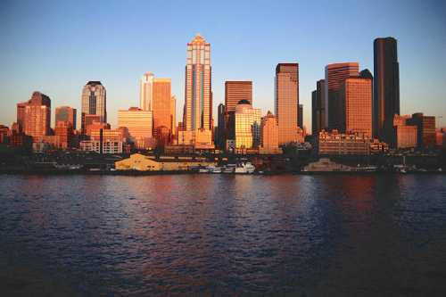 Seattle, WA: Downtown Piers