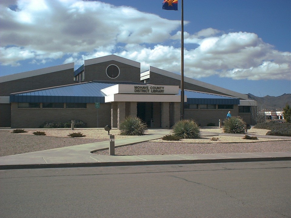 Kingman AZ : Mohave County Library District Main Library photo