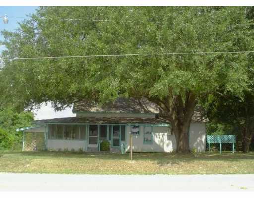 Paisley, FL: OLD HOME BUILT 1880