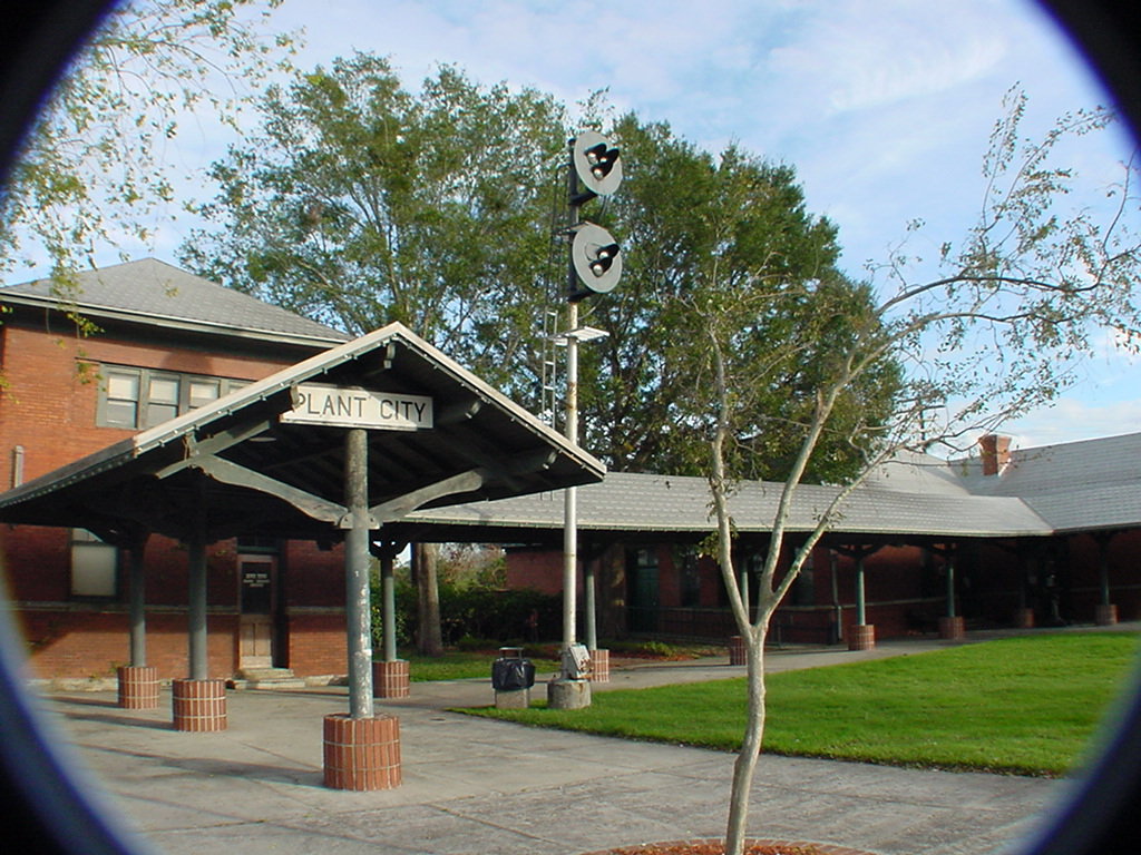 Plant City, FL: Plant City railroad station scheduled for restoration in 2005