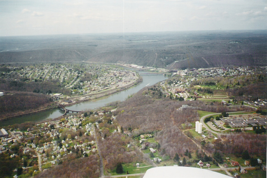 Oil City, PA: Oil CIty may of 2000, ALLEGHENY RIVER