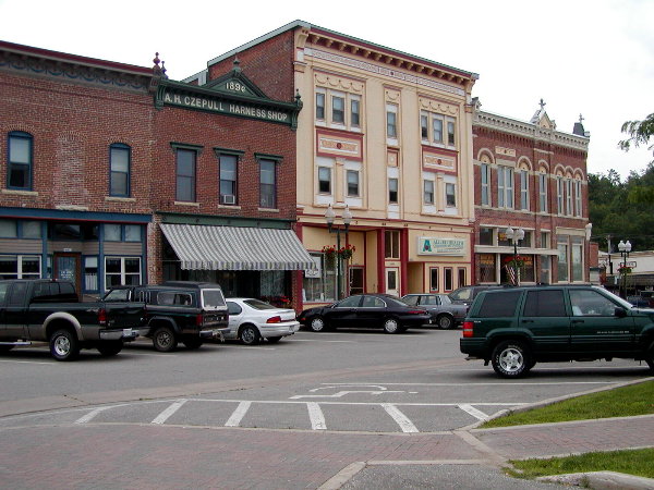 Galesville, WI: DOWNTOWN GALESVILLE
