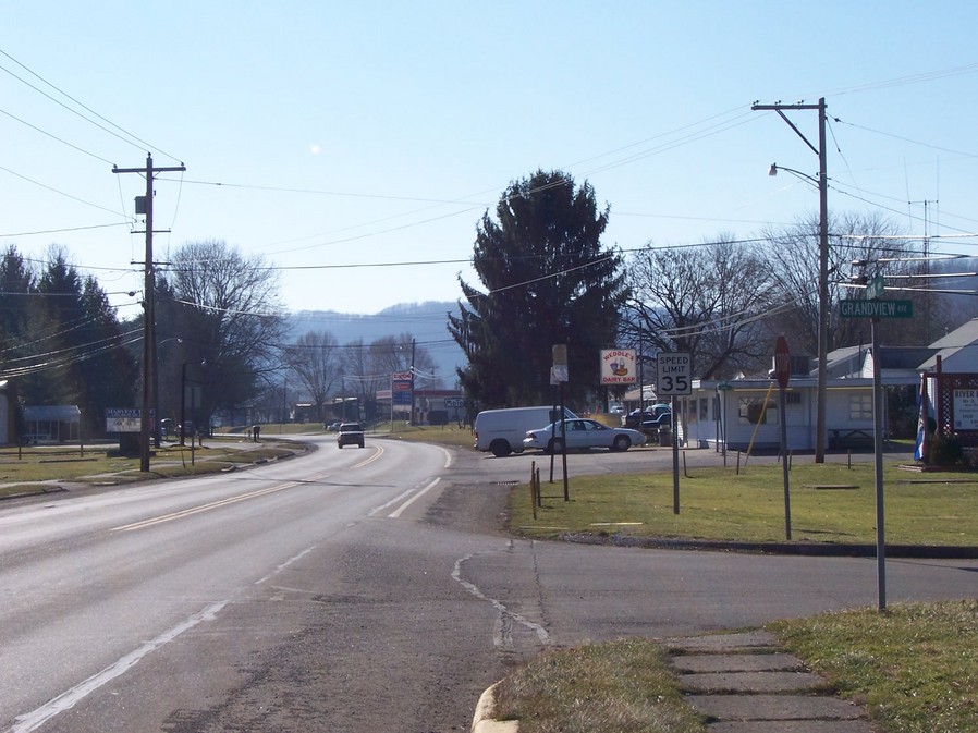 Matamoras, OH Exit View of New Matamoras Southbound on State Route