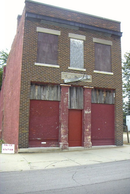 Dunkirk, IN: OLD POLICE STATION