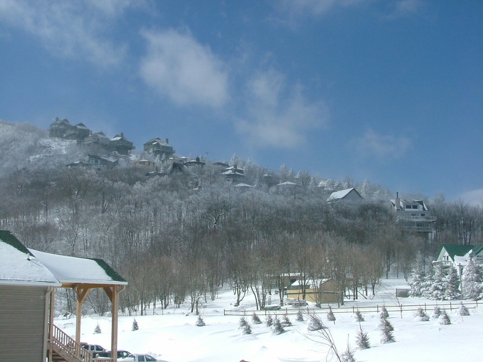 Beech Mountain, NC: top of Beech with partial view of slopes