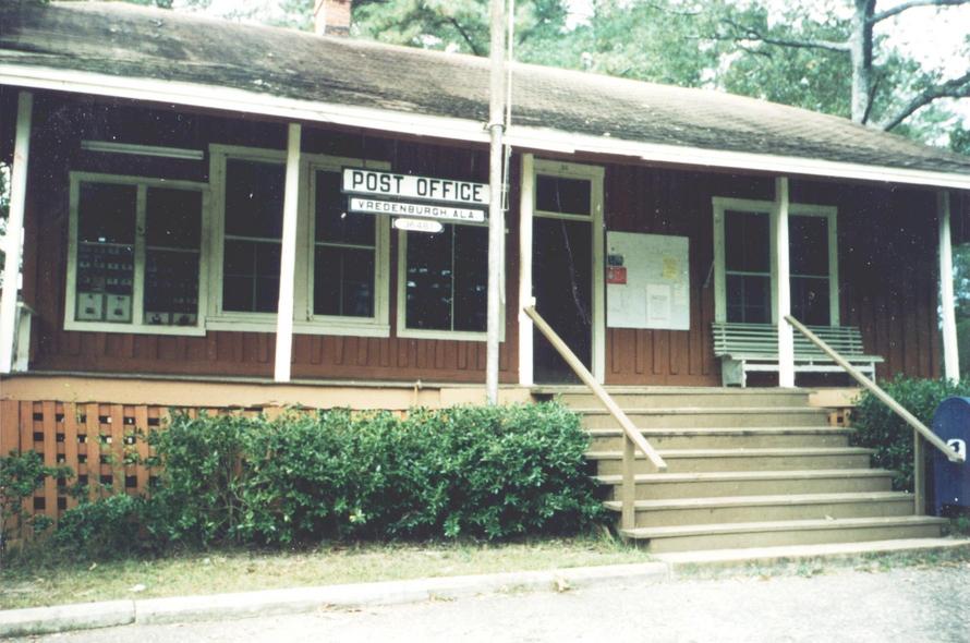 Vredenburgh, AL : Vredenburgh Post Office, Established in 1910. photo